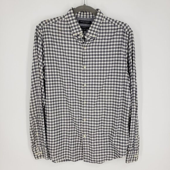 3/$25 Banana Republic Camden Fit Button Down Shirt S Plaid Flannel Gray - Picture 1 of 7